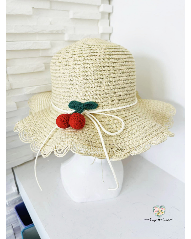 Chapeau enfant cerise (de 4 à 8 ans)